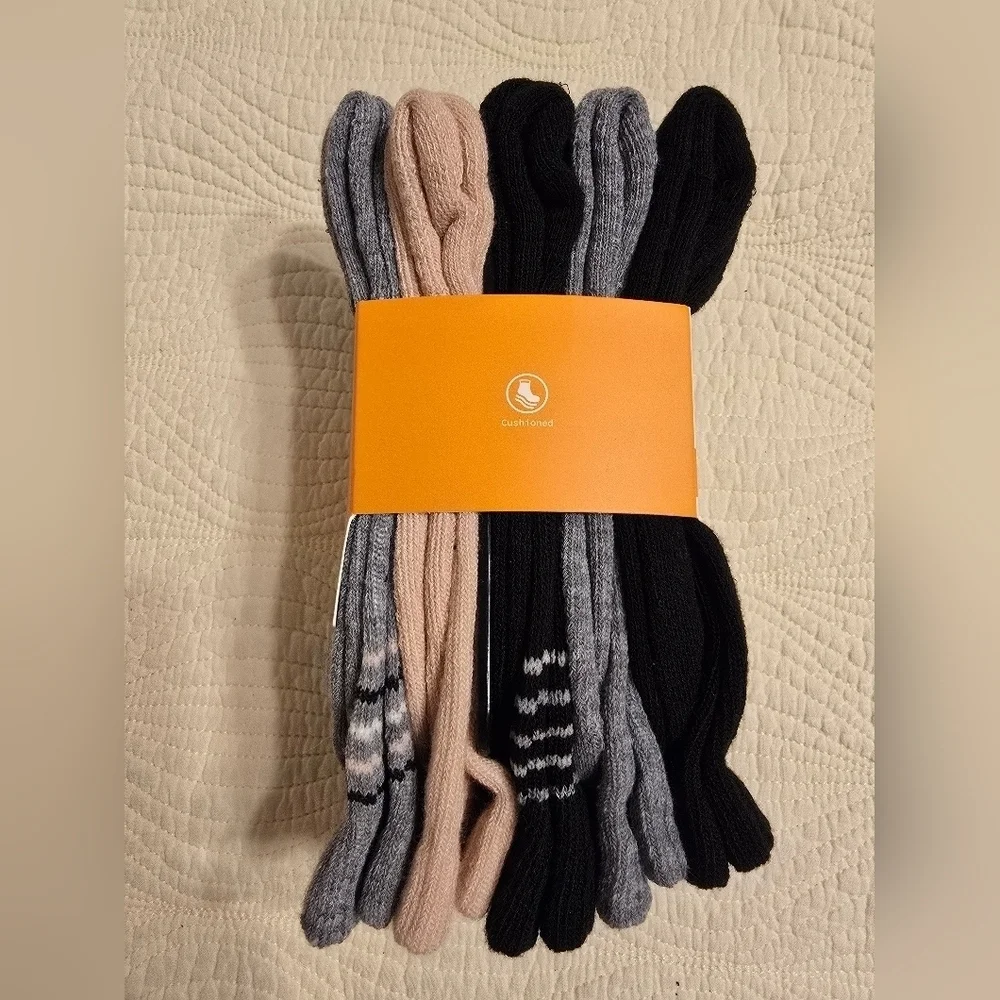 NWT Timberland Ladies Cushioned Boot Socks, Pack Of 5 Pairs